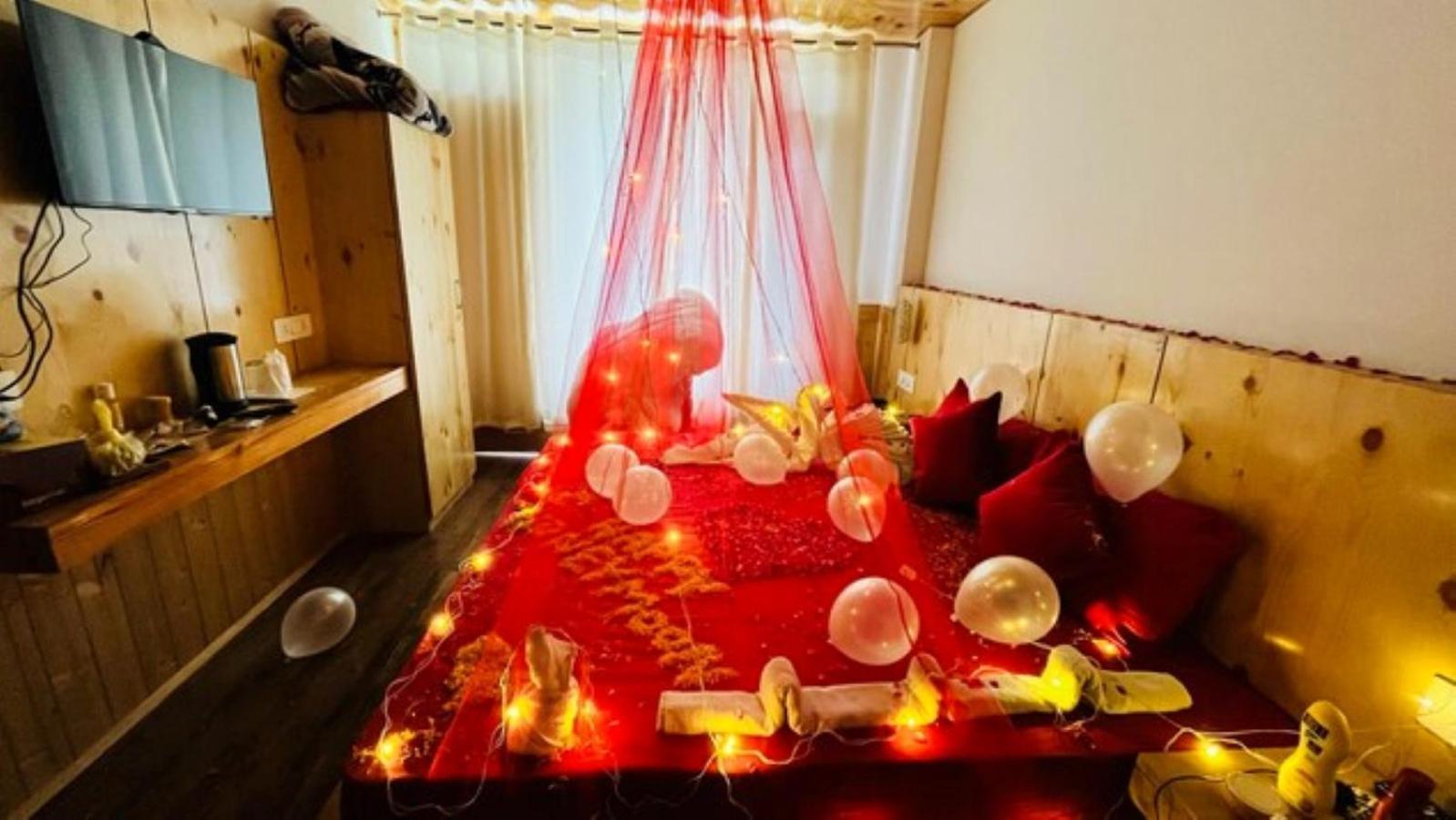 Hotel Sakura Palace Manāli Zewnętrze zdjęcie